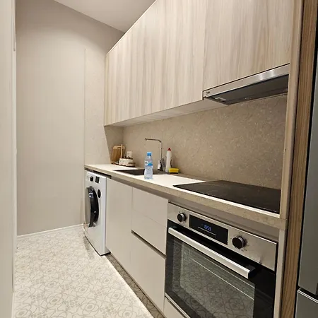 Rock'n'roll Appartement Tirana